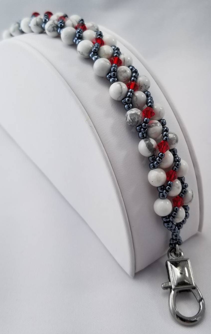 White Howlite Gemstone and Bicone Bracelet