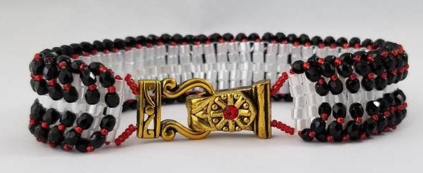 Black Fire-Polished Bead Bracelet